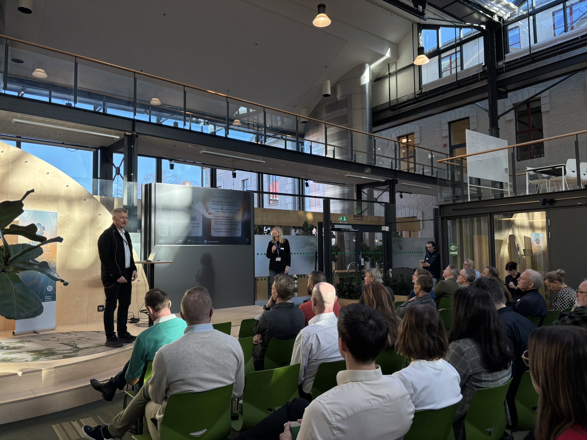 Kent Rundgren och Mia Meriläinen välkomnar!